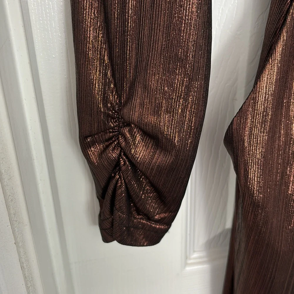 Adelyn Rae Lexi Metallic Jumpsuit Size M GUC - Picture 6 of 16